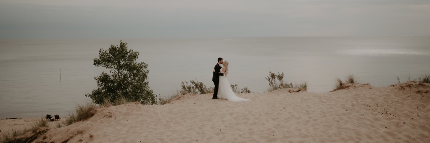 AleaNicole7's profile banner image