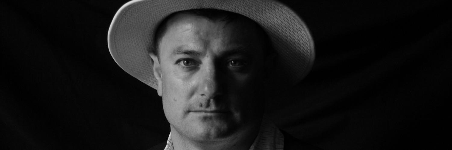 hennomentz's profile banner image