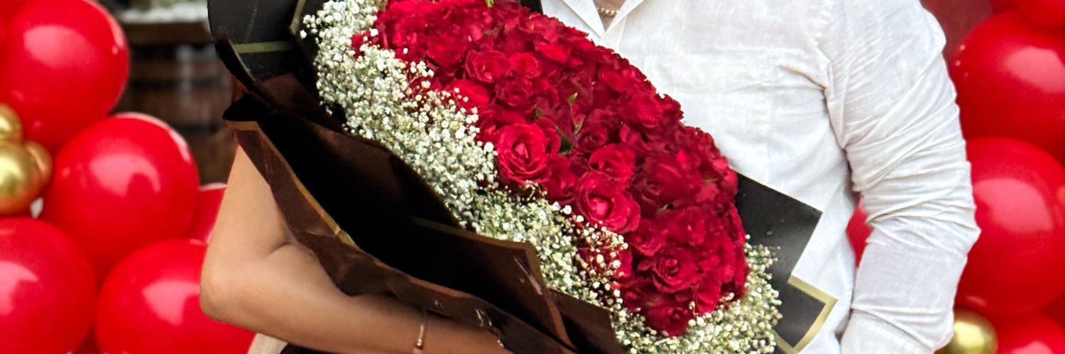OyeMoon's profile banner image