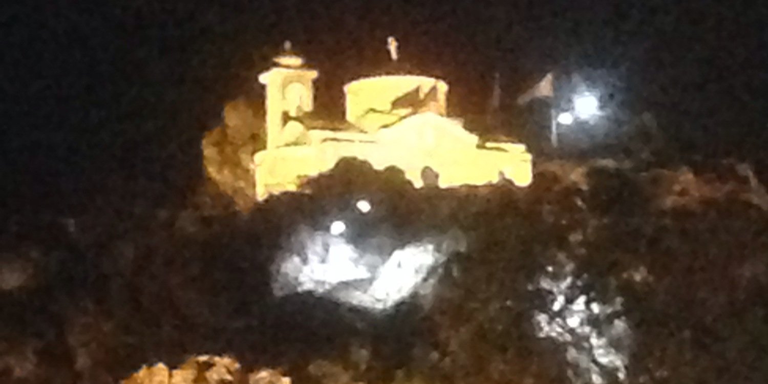 Thomas Roberts banner