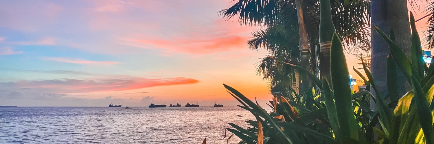 httphoebeee's profile banner image