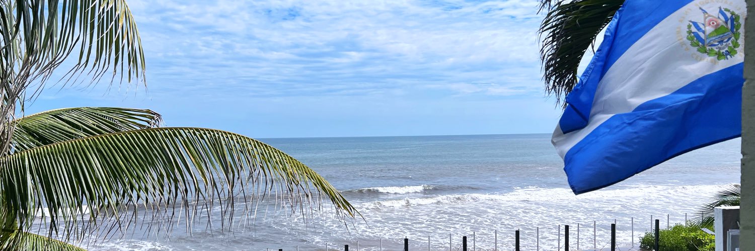 gabsbatres's profile banner image