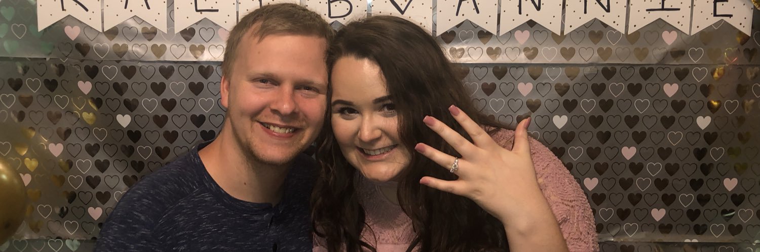 arayejones's profile banner image