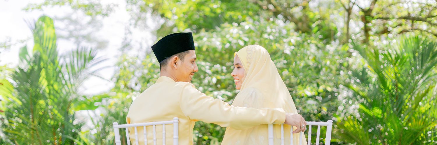 HusnaAriess's profile banner image