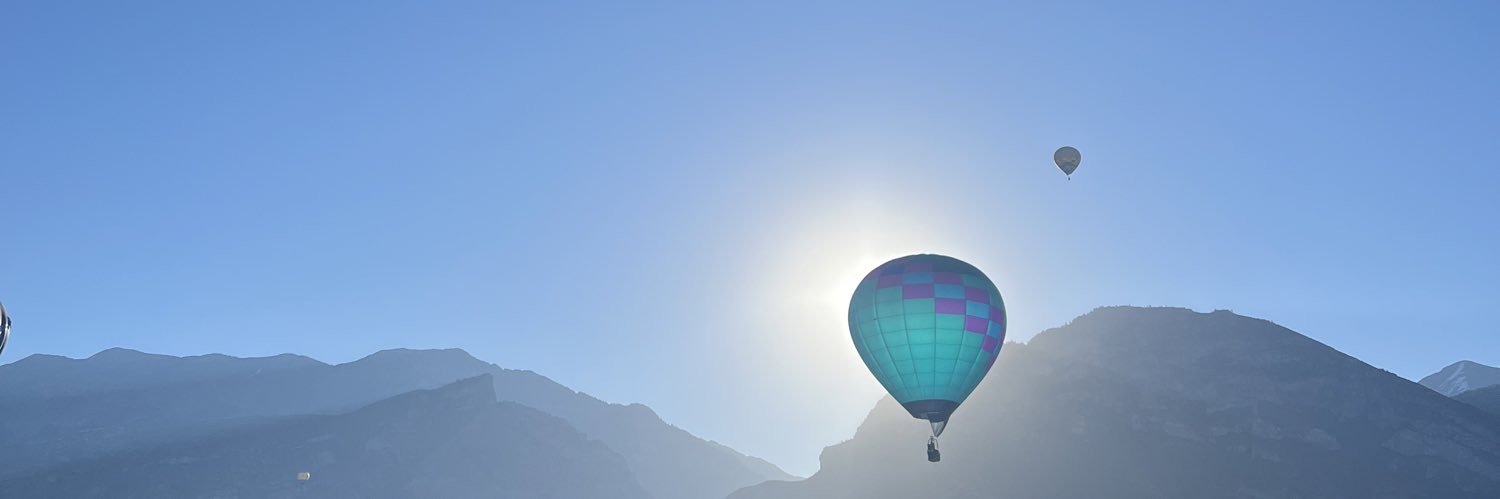 adrivdri's profile banner image