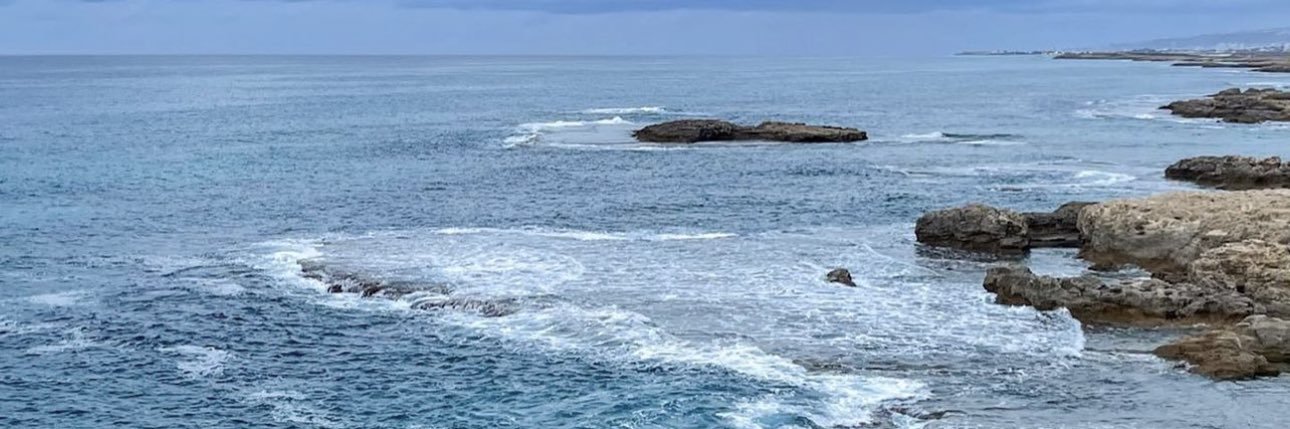 iii0i4's profile banner image