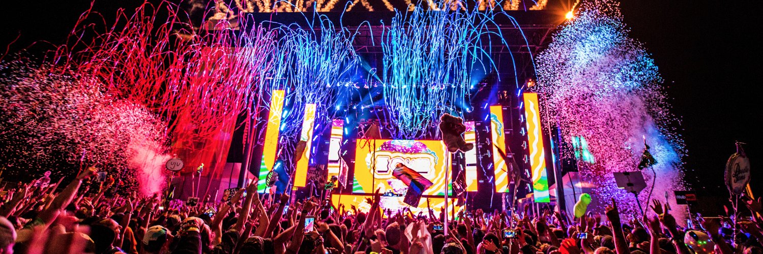 Summer Set Festival banner