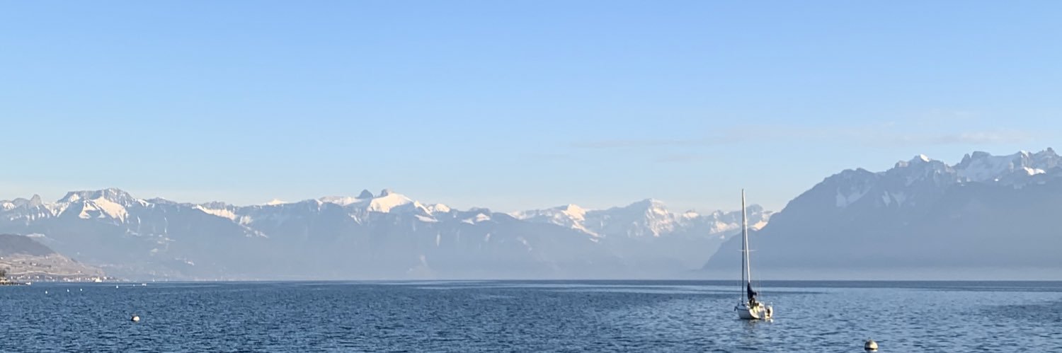 laura_devis's profile banner image