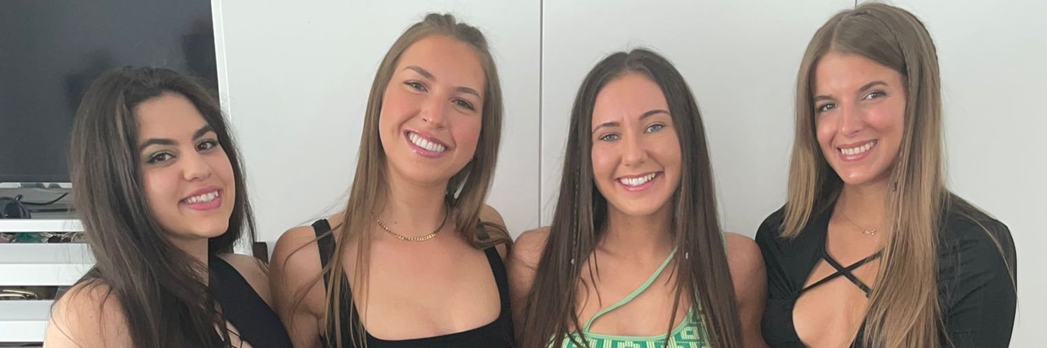 phoebee_m's profile banner image