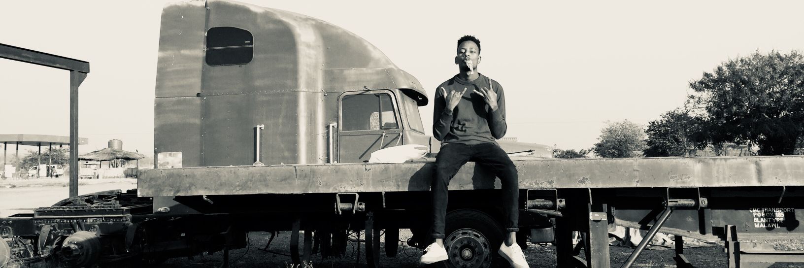 1738Flaco's profile banner image