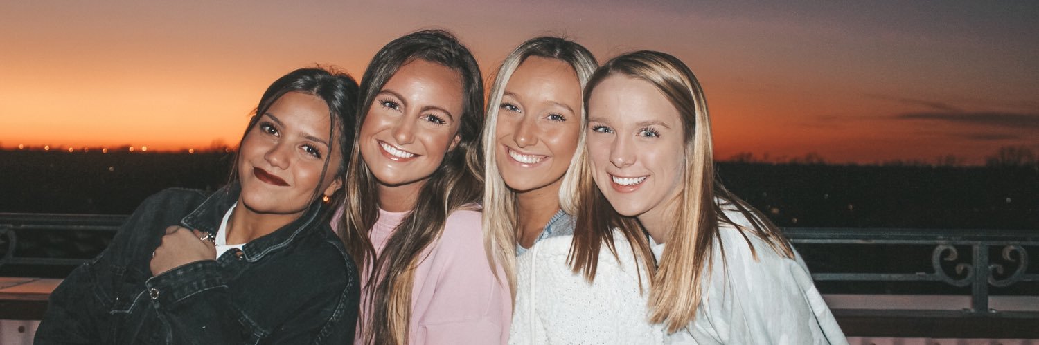 sarahryan04's profile banner image