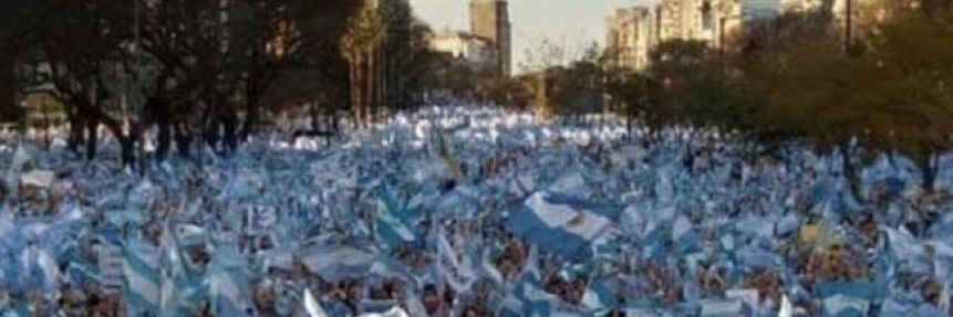 Pituquita de Recoleta ☀️🇦🇷 💛💛💛🇦🇷 banner