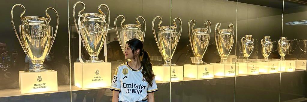 Lari Moreno banner