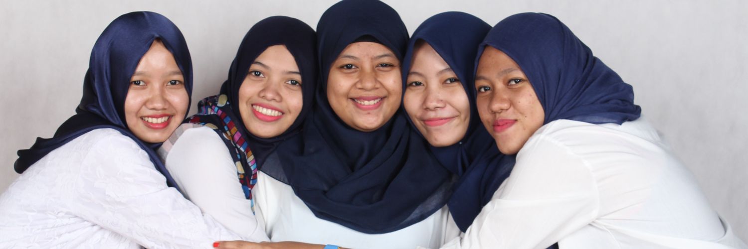 nova_trii's profile banner image