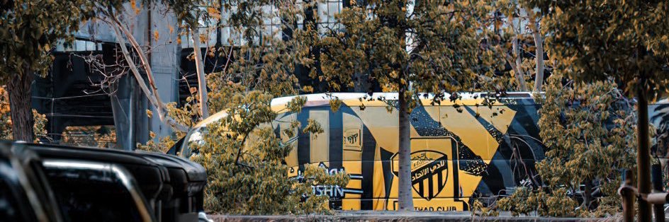krm879's profile banner image
