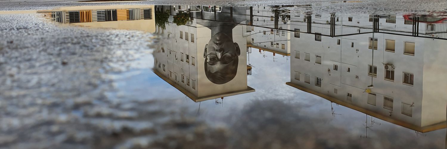 adri_ej's profile banner image