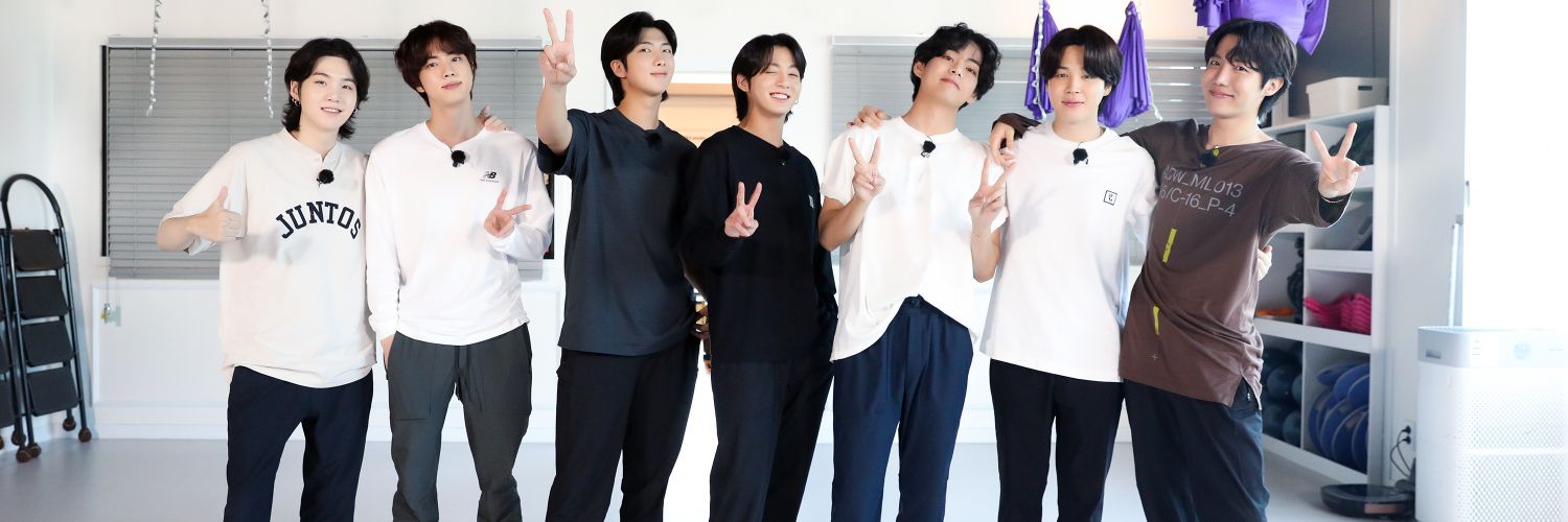 DoNotLetMeGo_SM's profile banner image