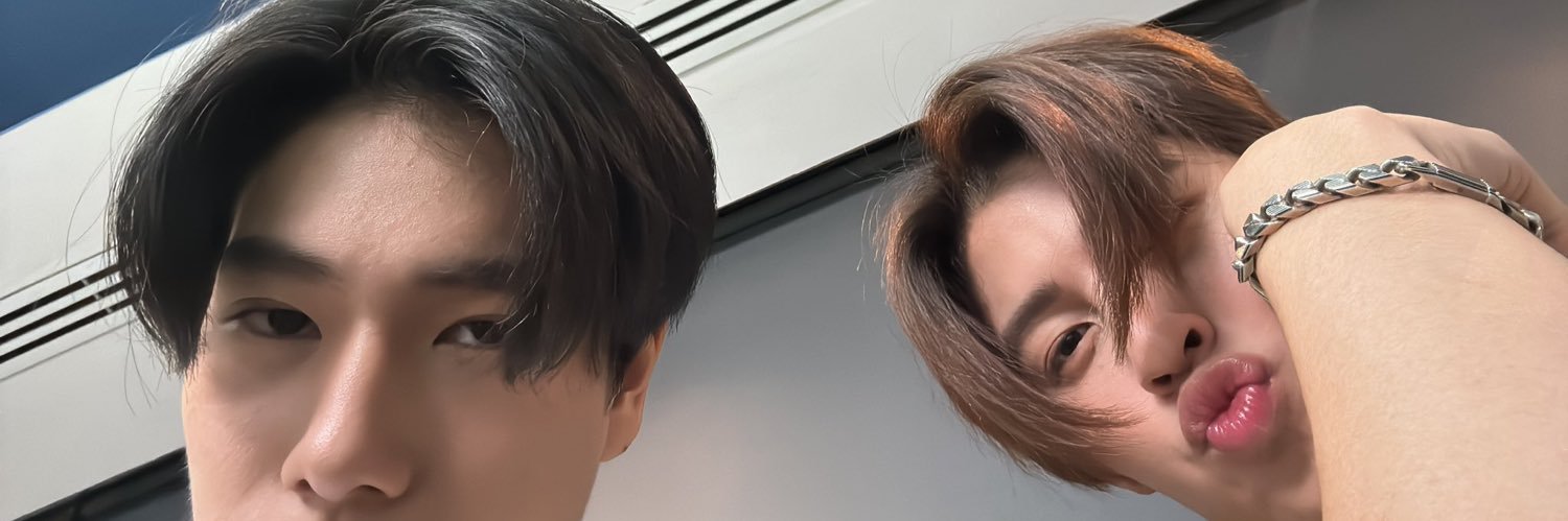 yyibomybabe's profile banner image