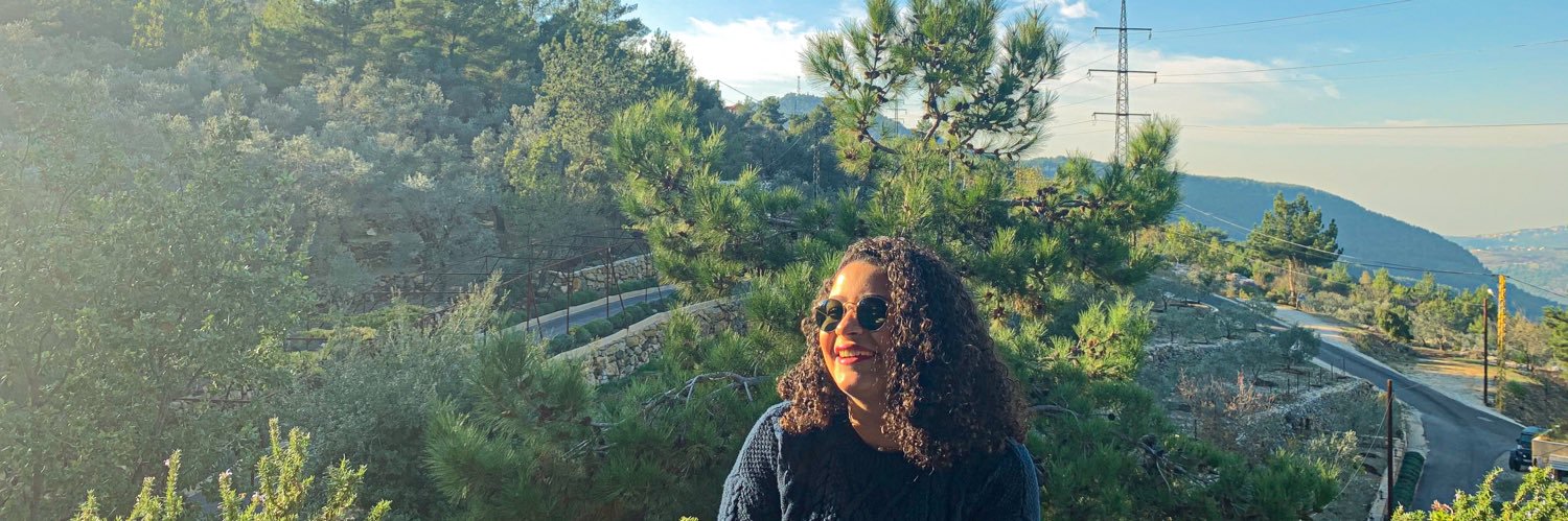 LynnSamra's profile banner image