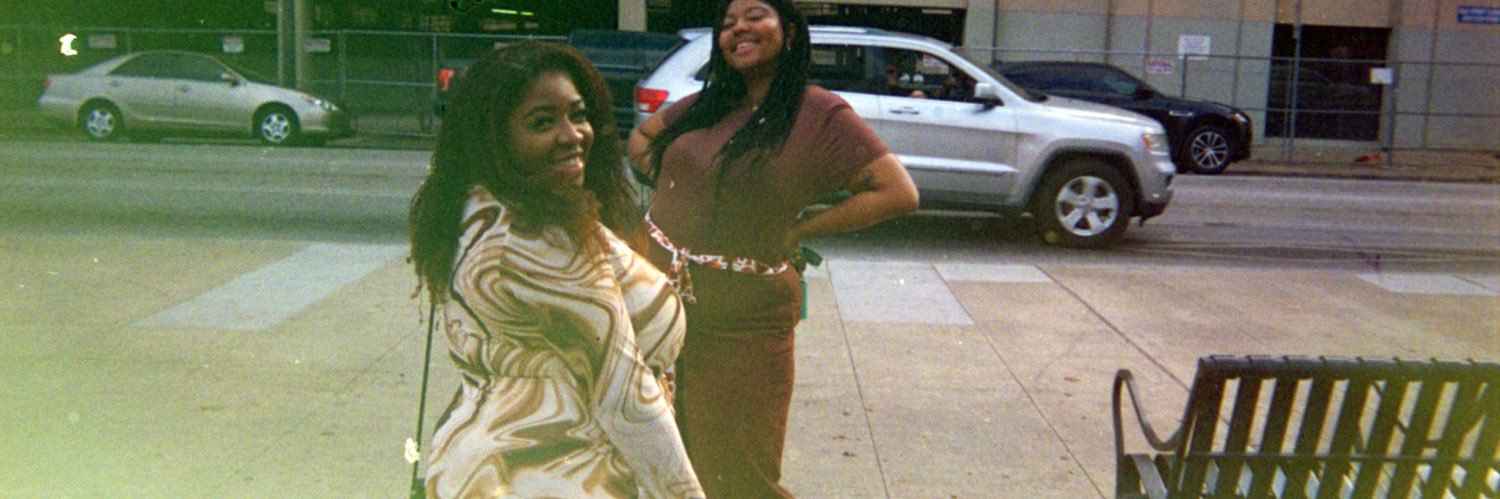 Dee_Ezee's profile banner image