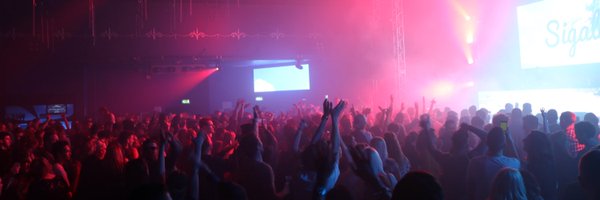 MrRevillz Profile Banner