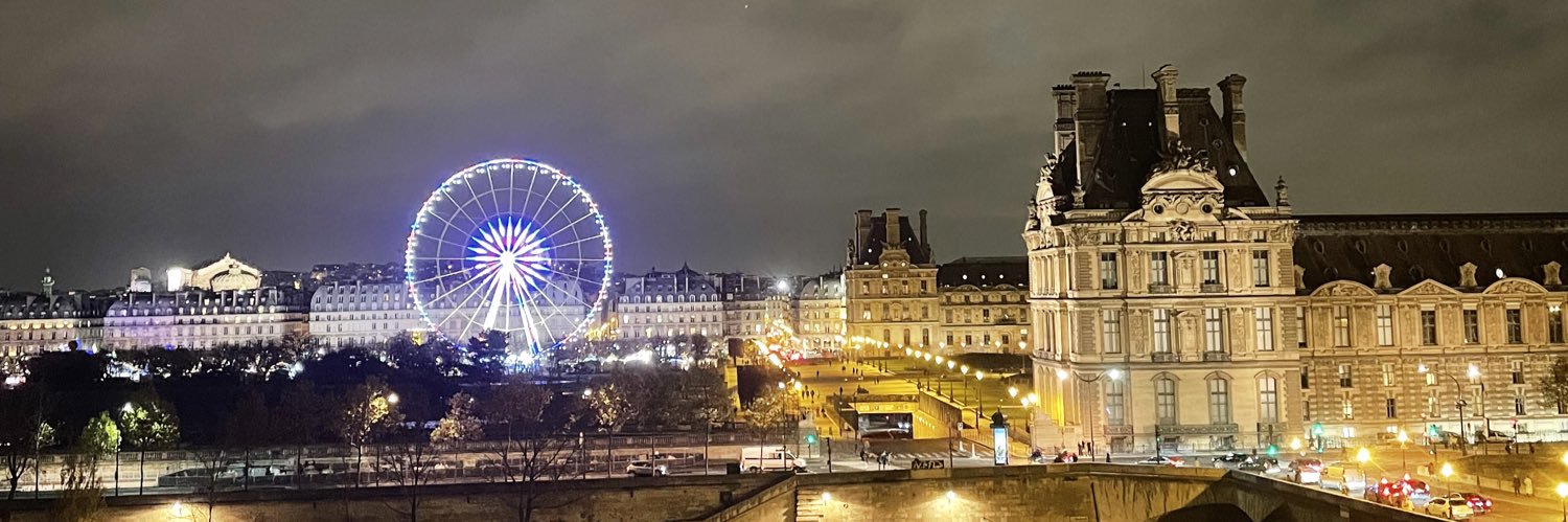 wzelias's profile banner image