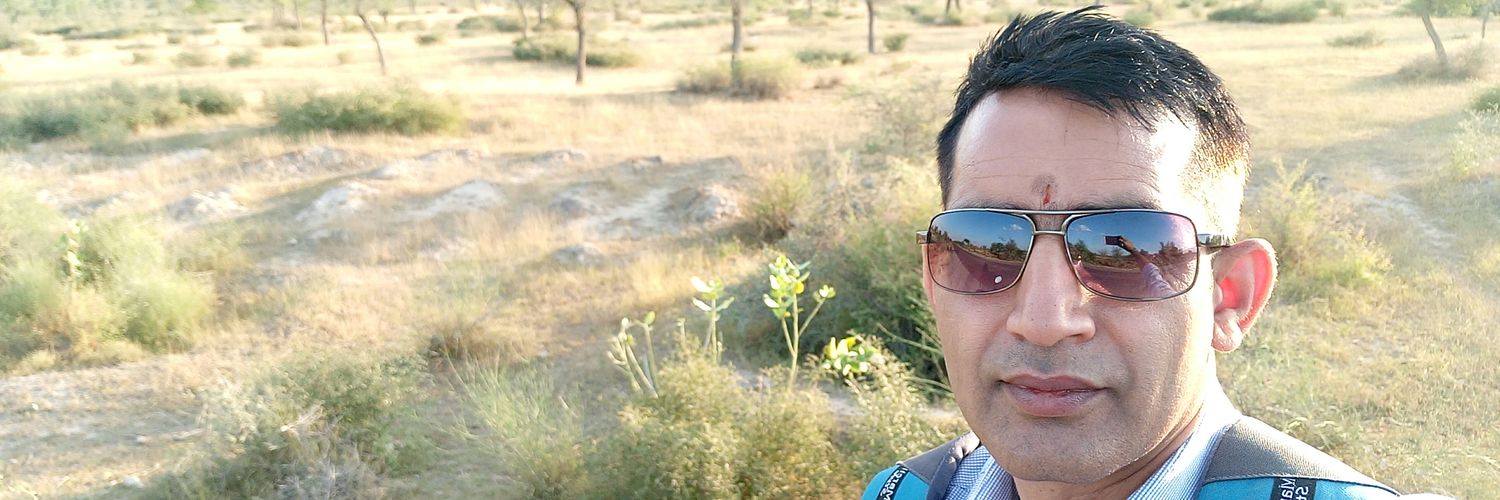 shayar_singh's profile banner image