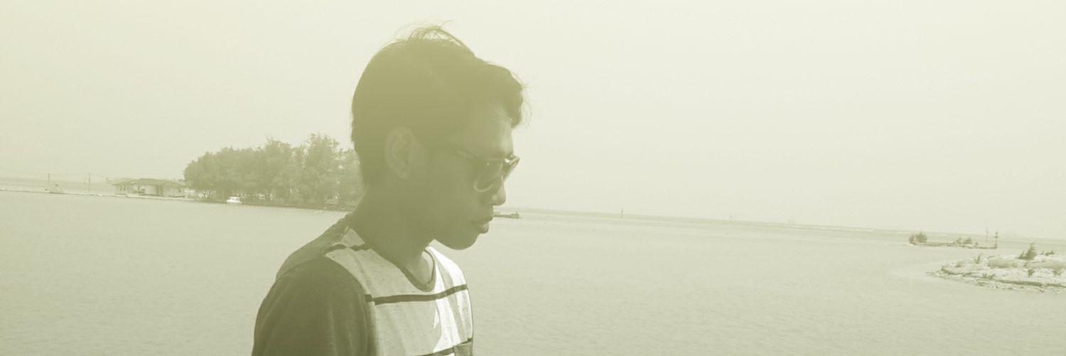 arizrwandi's profile banner image
