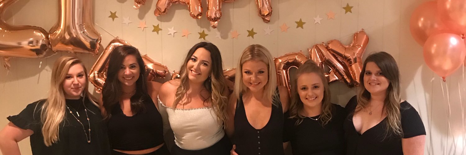 SARAnadeee's profile banner image