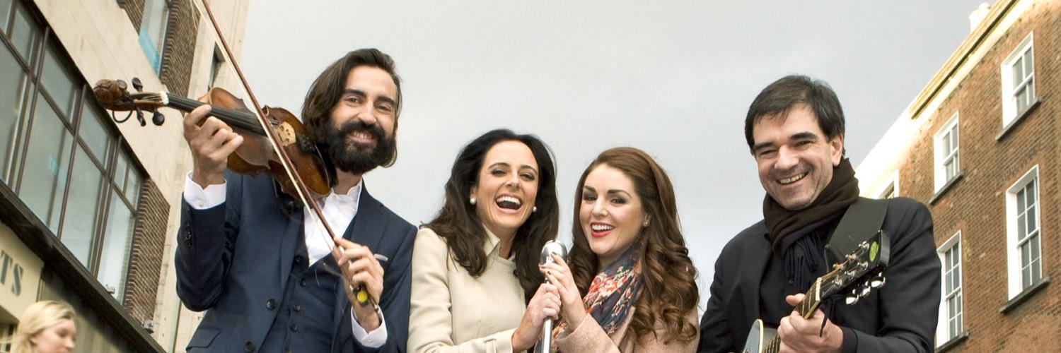 roisnithom's profile banner image