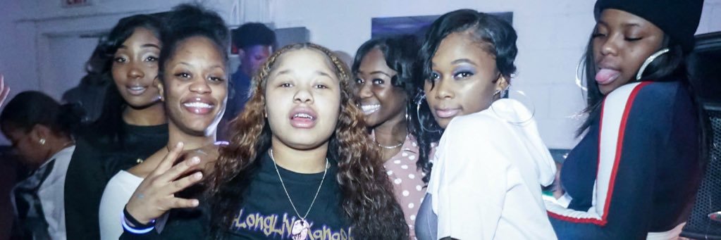 __nellynelleee's profile banner image