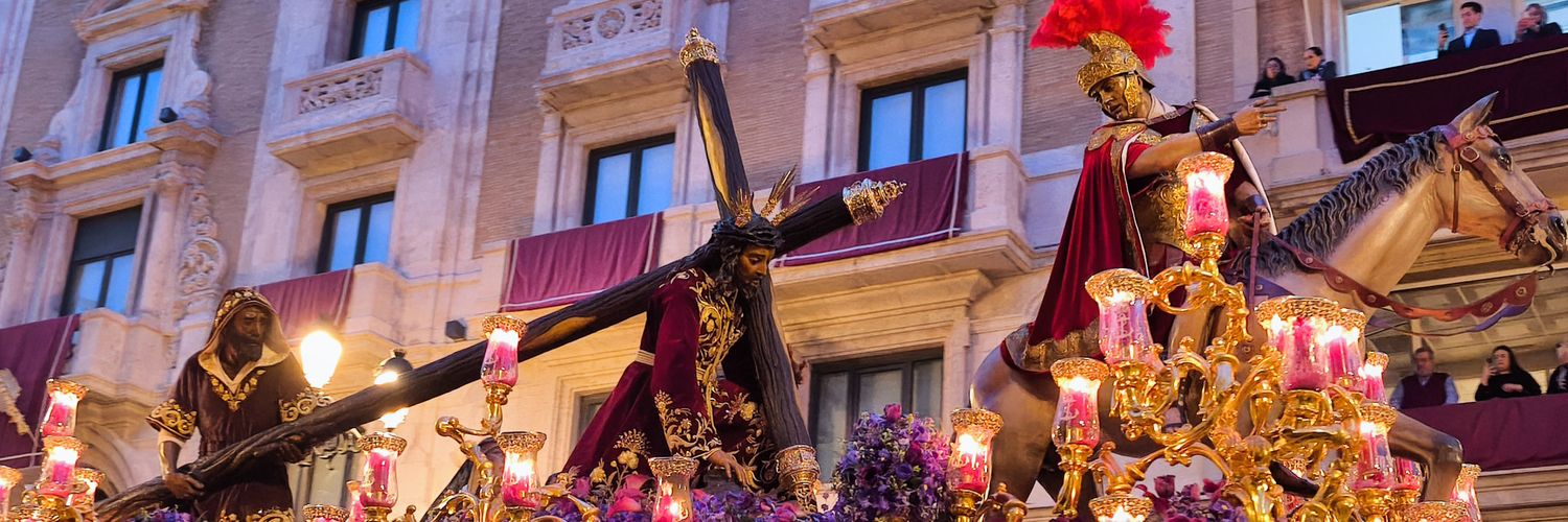 Luis Miguel González banner