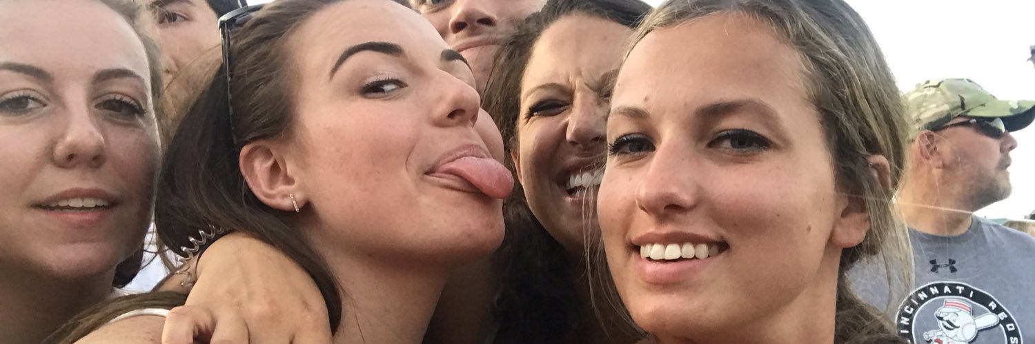 Lindseylu1919's profile banner image