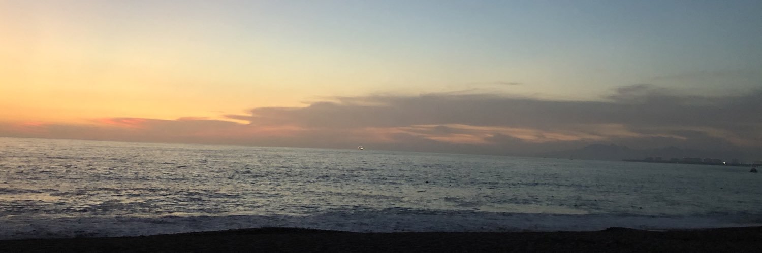 doragtz's profile banner image