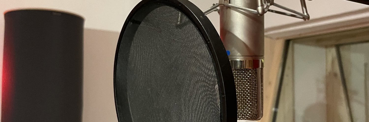 BeauneToBeAlive's profile banner image