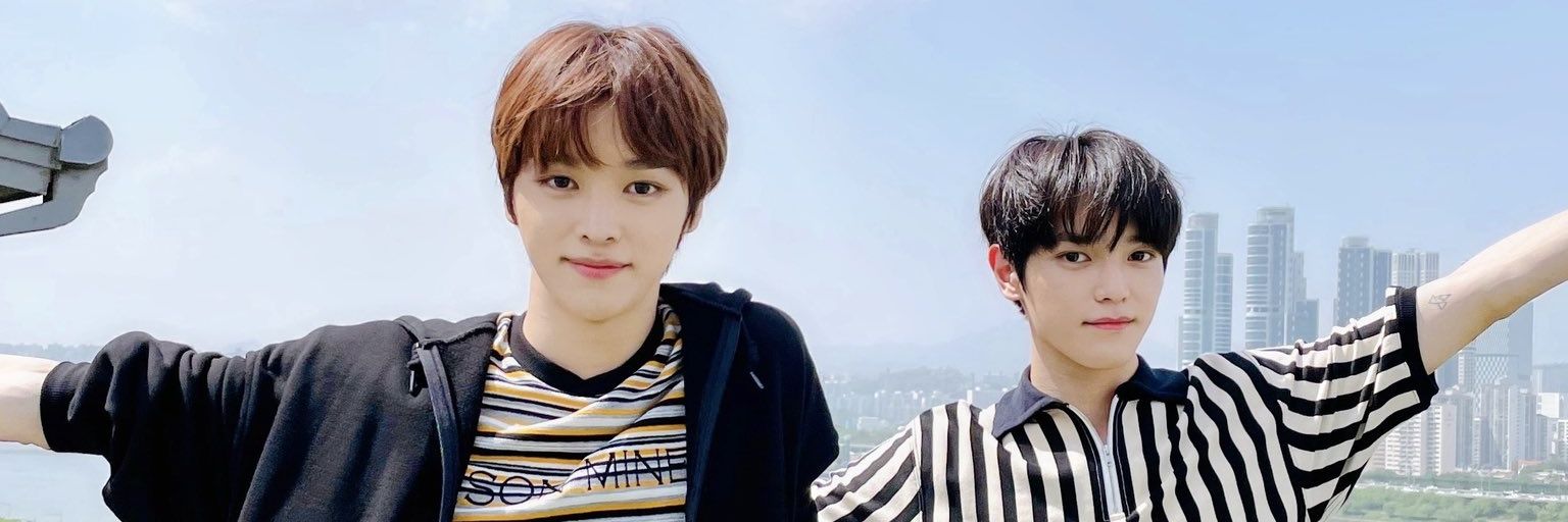 dianurh_'s profile banner image