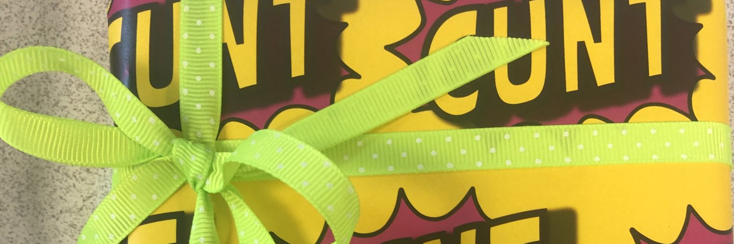 Leo banner