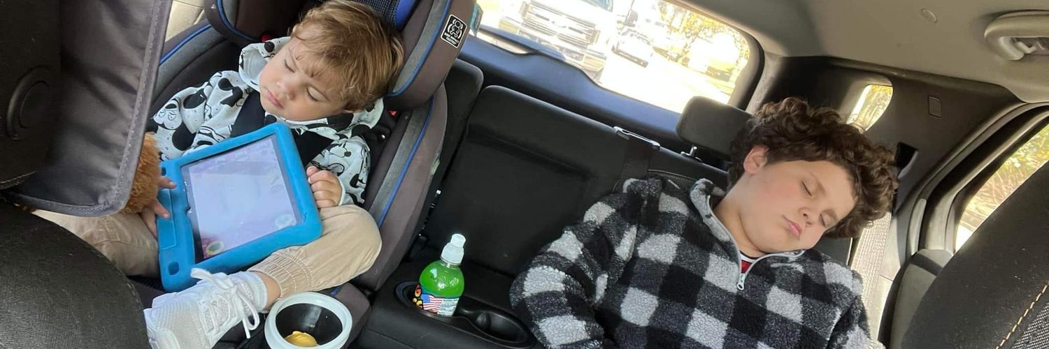 ITweetYouFollo's profile banner image