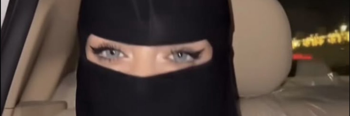 glowsmelphia's profile banner image