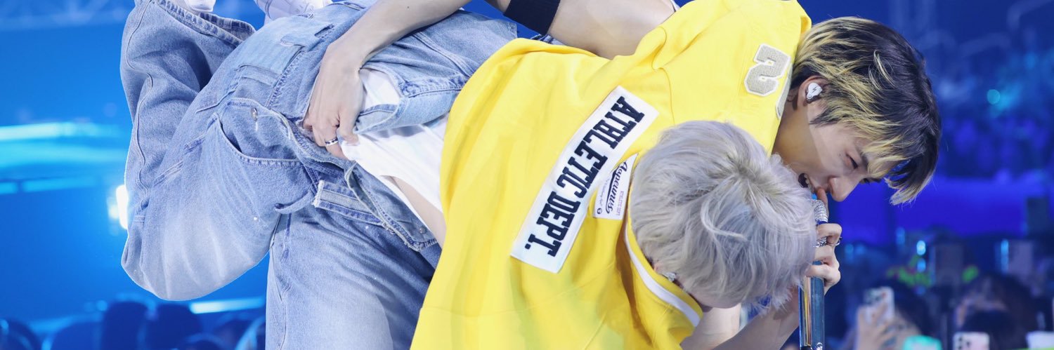 ffangxin_'s profile banner image