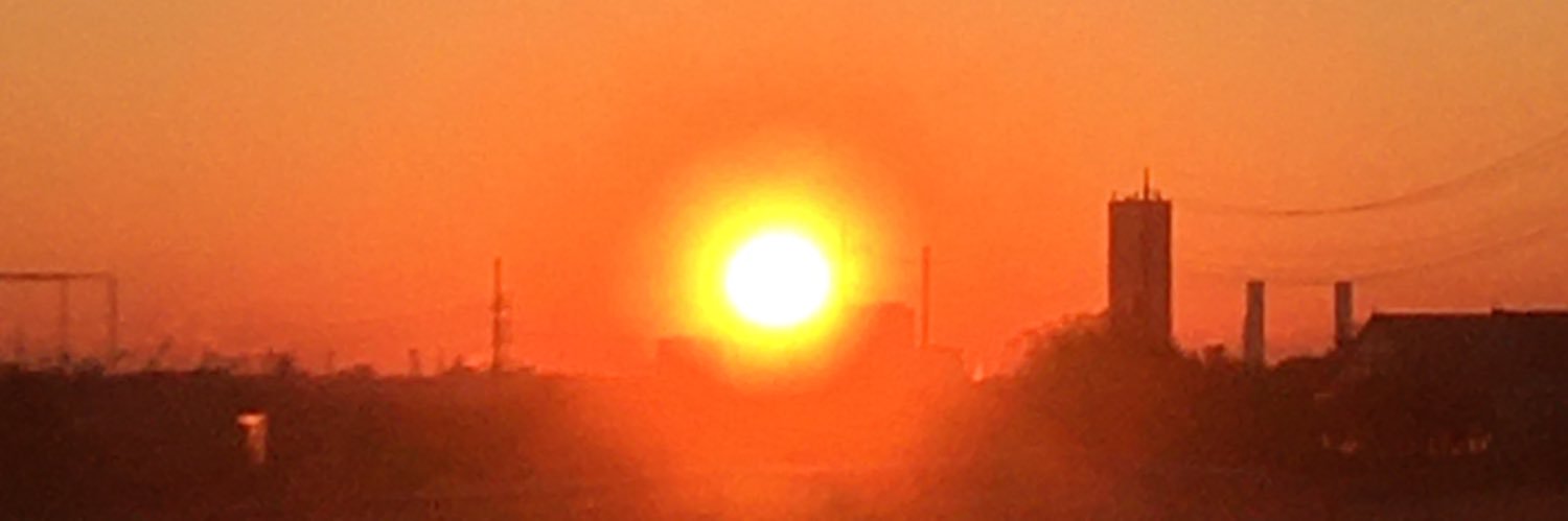 y_k_1982's profile banner image