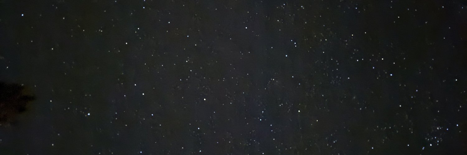 LauraaAMAZIN's profile banner image
