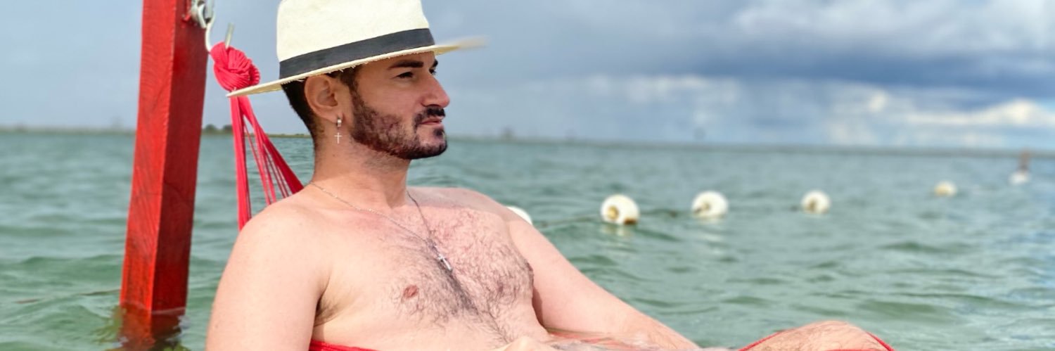 adeiltonforever's profile banner image