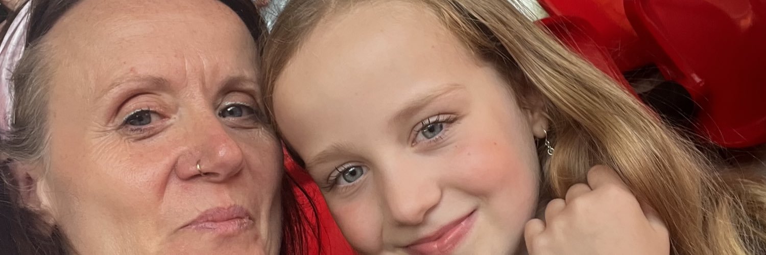 Louy74Tracy's profile banner image
