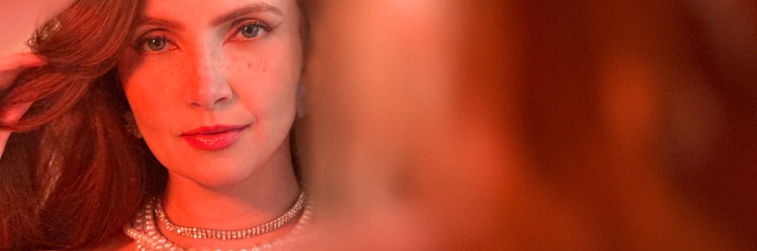 Nathalia Bacci banner