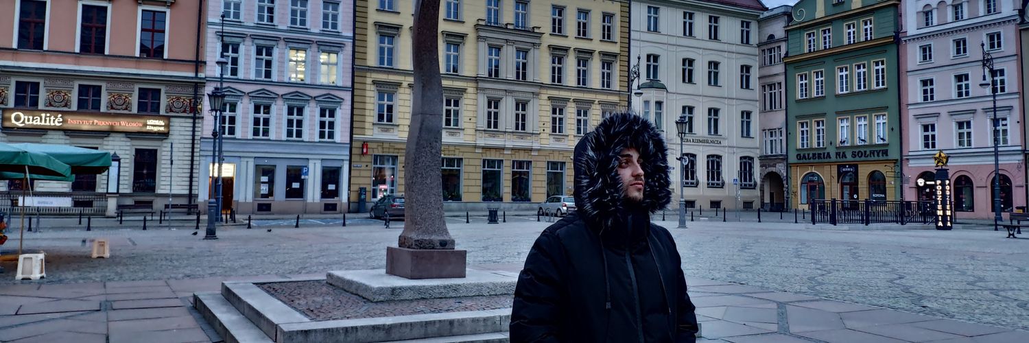 CesarVivas95's profile banner image