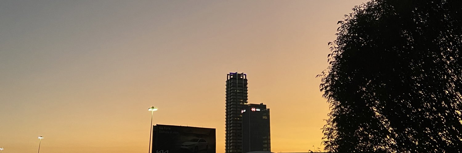ValeeCeballoos's profile banner image