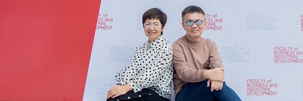 suwanpnt's profile banner image