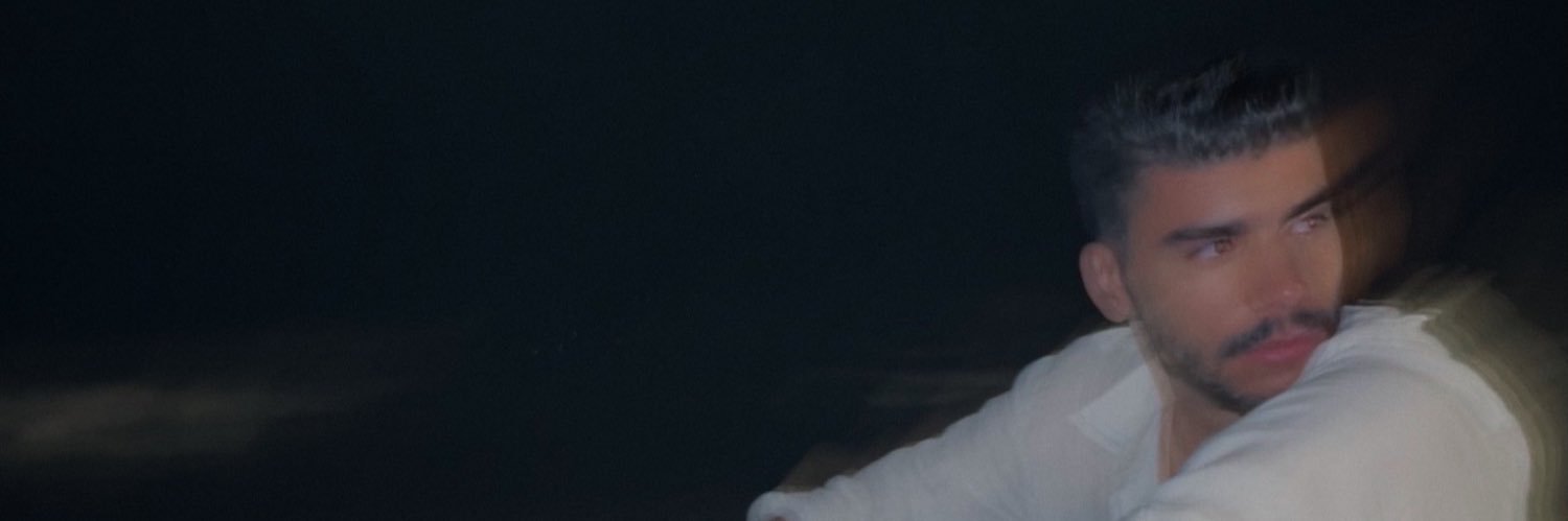 caiqrr's profile banner image