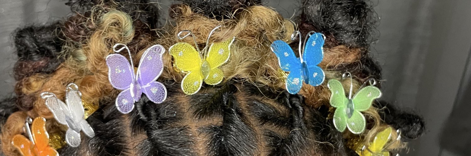 __DariQueen's profile banner image